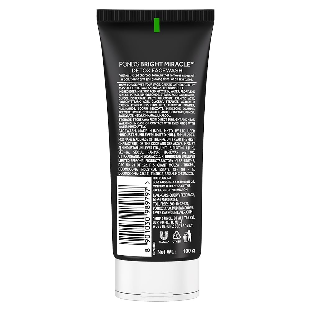 POND'S Pure Detox Face Wash 100 g|| Daily Exfoliating & Brightening Cleanser|| Deep Cleans Oily Skin - With Activated Charcoal for Fresh|| Glowing Skin