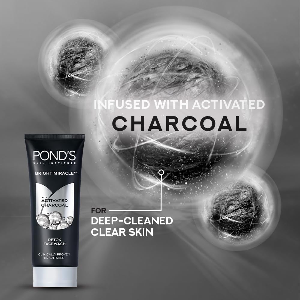 POND'S Pure Detox Face Wash 100 g|| Daily Exfoliating & Brightening Cleanser|| Deep Cleans Oily Skin - With Activated Charcoal for Fresh|| Glowing Skin