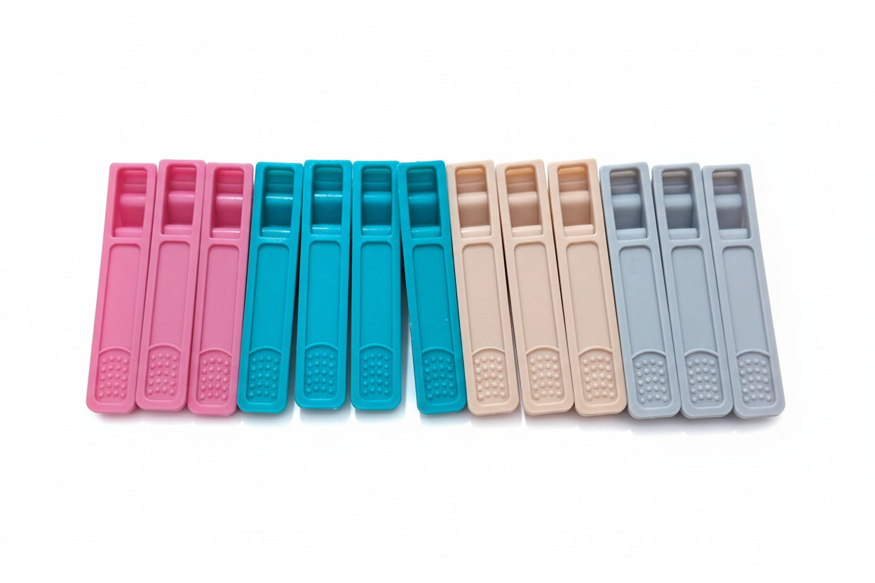 Cloth Clips (कपड़ा चिमटी) 12N in 1 packet