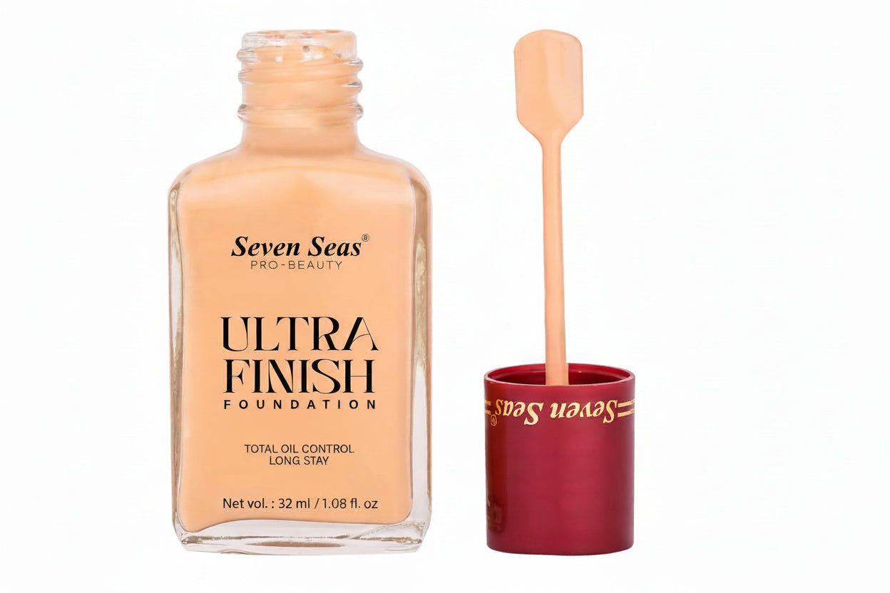 Seven Seas Total Oil Control Long Stay Ultra Finish Foundation (Natural, 32g)